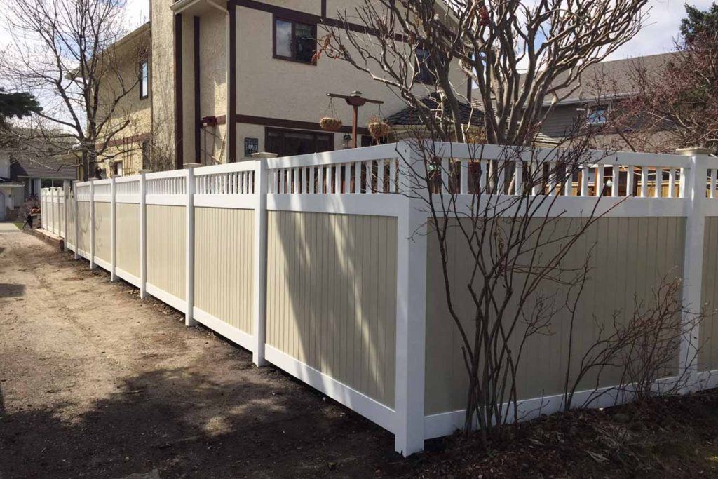 white and beige backyard fence